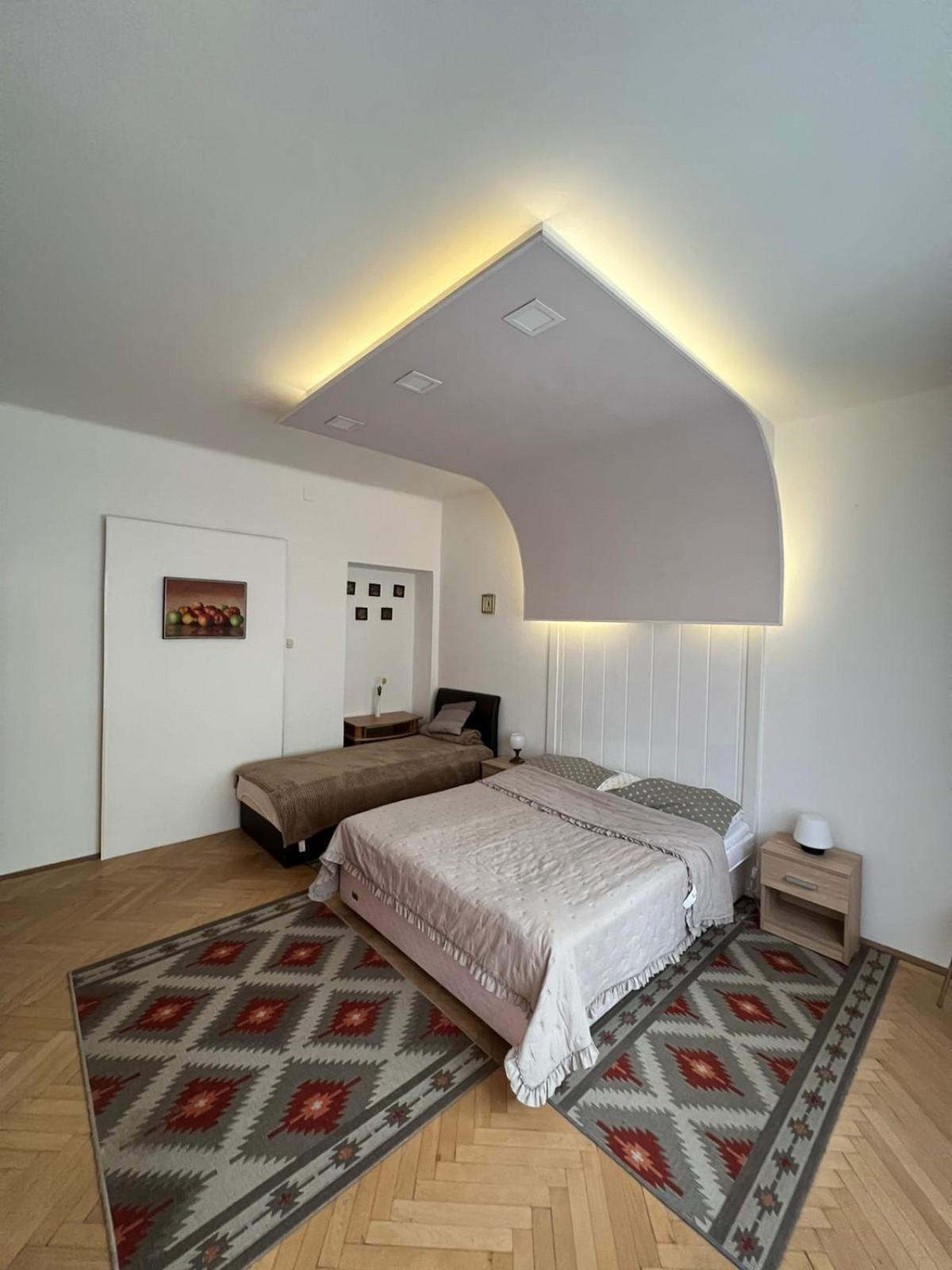 Central Bank Apartment Sarajevo Bagian luar foto